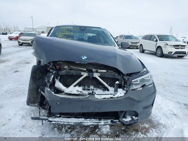 WBA5R7C59KAJ85428 BMW 330XI