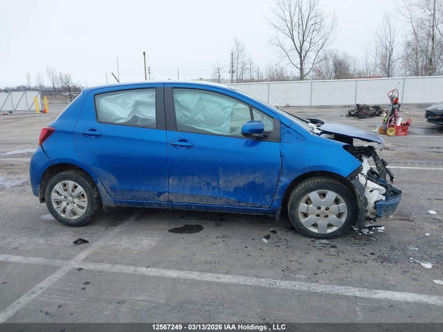 VNKKTUD38HA084349 Toyota YARIS LE