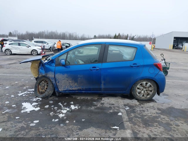 VNKKTUD38HA084349 Toyota YARIS LE