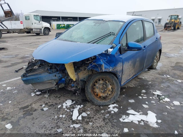 VNKKTUD38HA084349 Toyota YARIS LE
