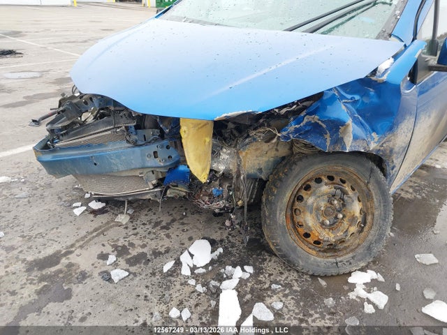 VNKKTUD38HA084349 Toyota YARIS LE