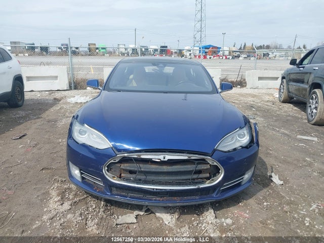 Продажа на аукционе авто 2015 Tesla Model S 70d/85d/p85d, vin: 5YJSA1E28FF119706, номер лота: 12567250