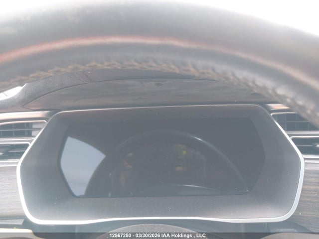 Продажа на аукционе авто 2015 Tesla Model S 70d/85d/p85d, vin: 5YJSA1E28FF119706, номер лота: 12567250