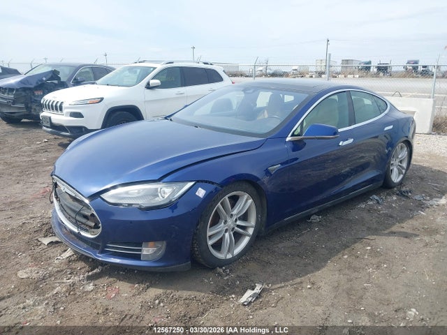 Продажа на аукционе авто 2015 Tesla Model S 70d/85d/p85d, vin: 5YJSA1E28FF119706, номер лота: 12567250
