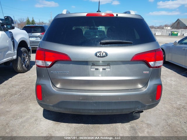 5XYKT3A66FG619550 KIA Sorento