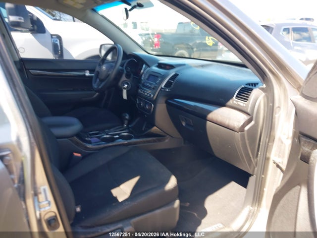 5XYKT3A66FG619550 KIA Sorento