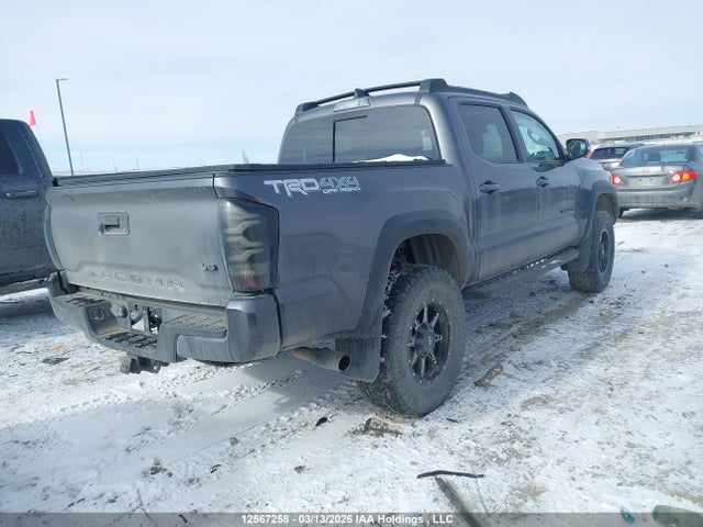 2022 Toyota Tacoma Double Cab/sr/sr5/trd Sport/trd Off Road/trd Pro მანქანა იყიდება აუქციონზე, vin: 3TYCZ5AN0NT093735, აუქციონის ნომერი: 12567258