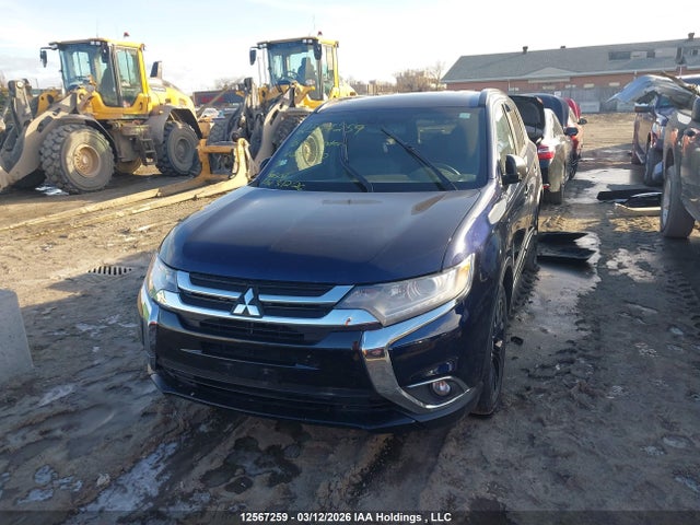 JA4JZ3AX9JZ606850 Mitsubishi Outlander Se/sel