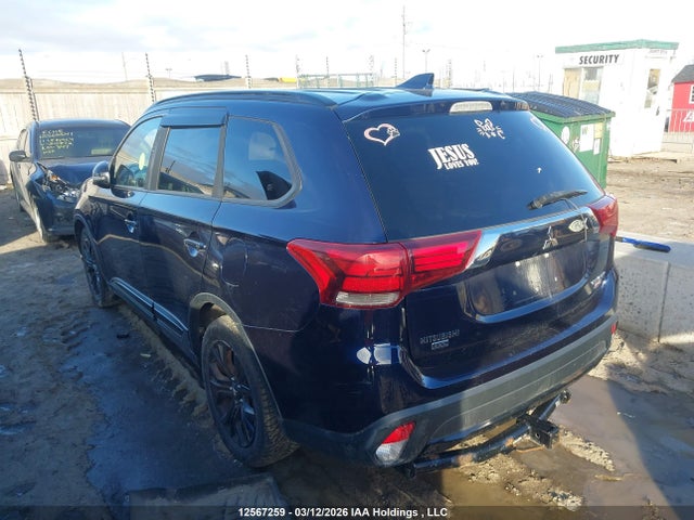 JA4JZ3AX9JZ606850 Mitsubishi Outlander Se/sel