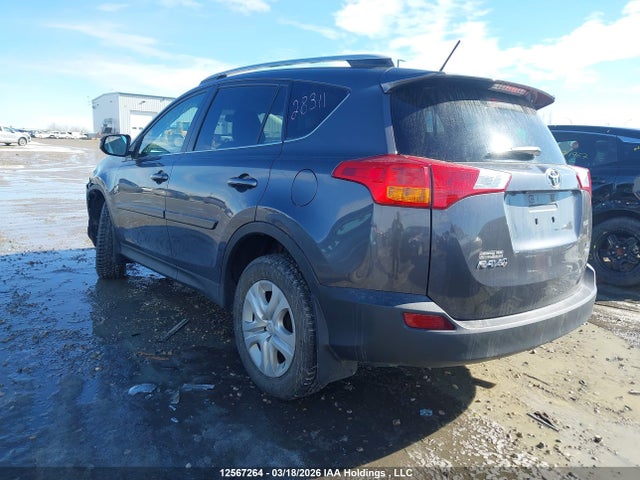 Продажа на аукционе авто 2015 Toyota Rav4 Le, vin: 2T3BFREV9FW311558, номер лота: 12567264