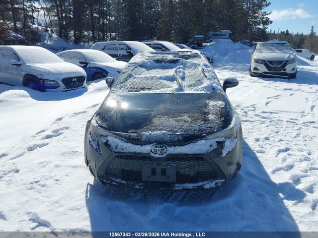 5YFBPMBE5NP360043 Toyota Corolla Le/xle