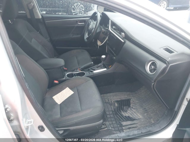 2018 Toyota Corolla Le მანქანა იყიდება აუქციონზე, vin: 2T1BURHE2JC035924, აუქციონის ნომერი: 12567357