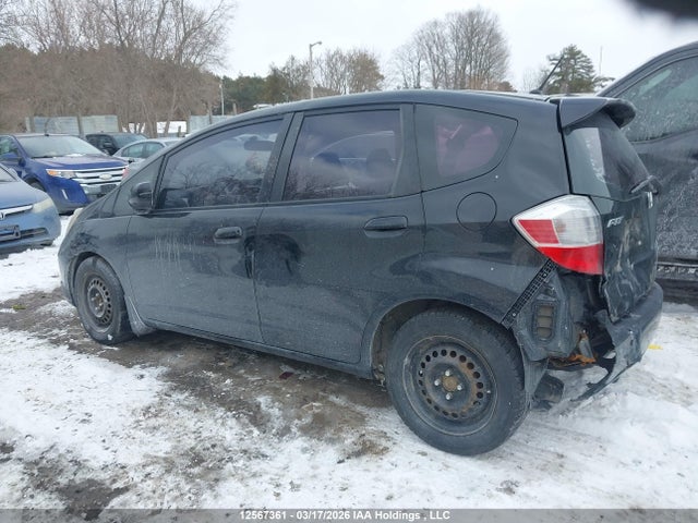 12567361 :رقم المزاد ، LUCGE8H5XC3000732 vin ، 2012 Honda Fit Lx مزاد بيع