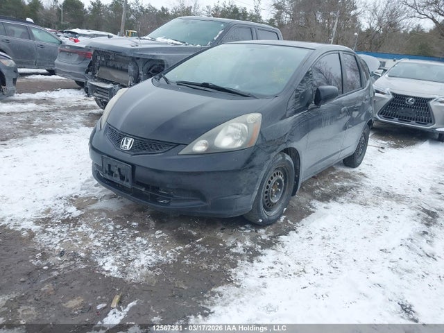 12567361 :رقم المزاد ، LUCGE8H5XC3000732 vin ، 2012 Honda Fit Lx مزاد بيع