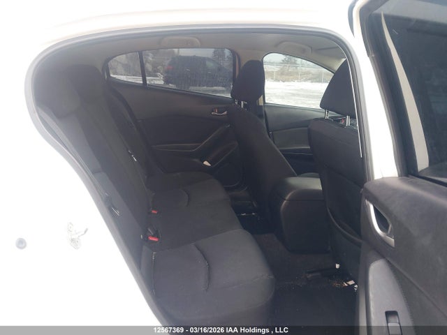 12567369 :رقم المزاد ، 3MZBM1K75FM142151 vin ، 2015 Mazda Mazda3 Gx مزاد بيع