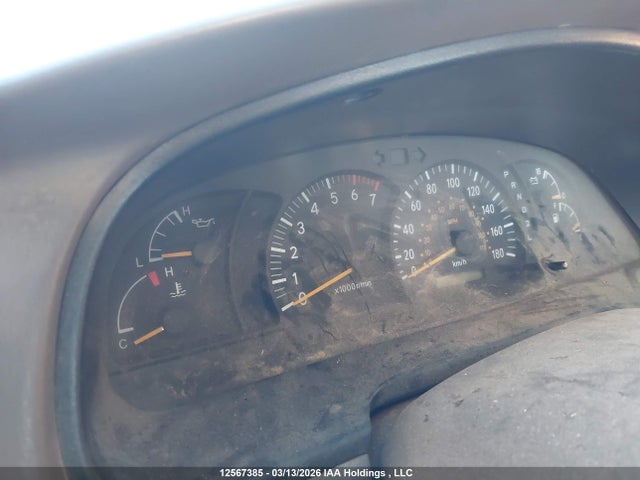 12567385 :رقم المزاد ، 5TBBT4415YS012978 vin ، 2000 Toyota Tundra مزاد بيع