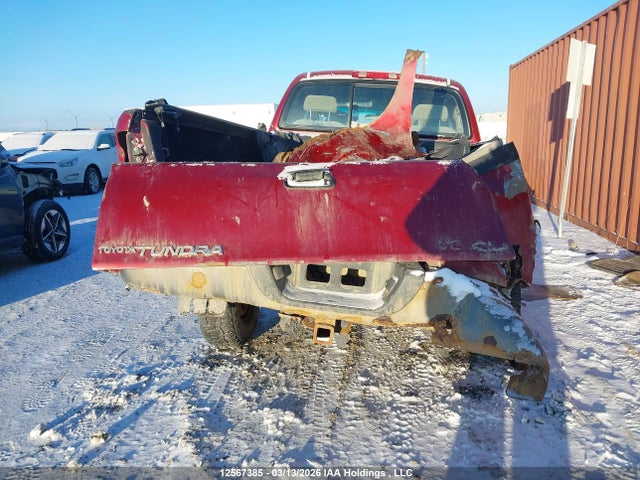 12567385 :رقم المزاد ، 5TBBT4415YS012978 vin ، 2000 Toyota Tundra مزاد بيع