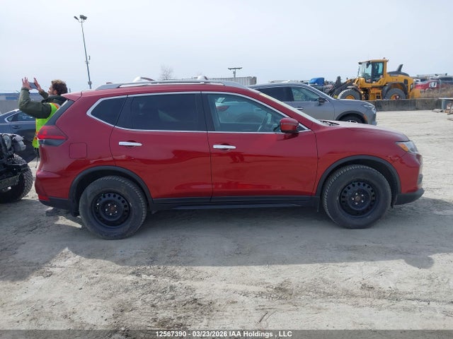 Продажа на аукционе авто 2020 Nissan Rogue S/sl/sv, vin: 5N1AT2MV8LC818247, номер лота: 12567390