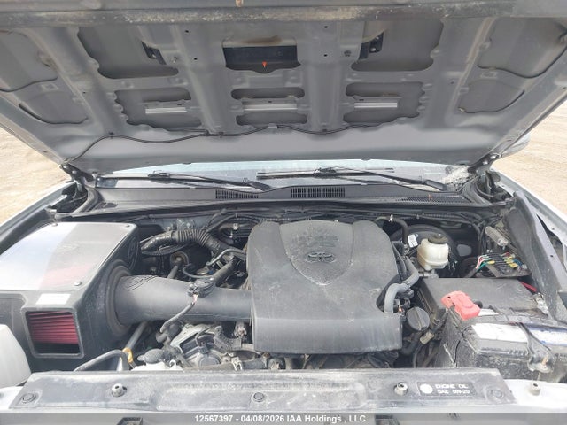 5TFDZ5BN0JX038429 Toyota Tacoma Dbl Cab/sr5/trd Sport/or