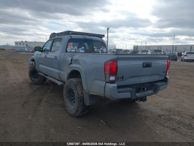 5TFDZ5BN0JX038429 Toyota Tacoma Dbl Cab/sr5/trd Sport/or