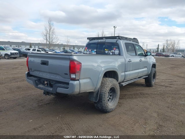 5TFDZ5BN0JX038429 Toyota Tacoma Dbl Cab/sr5/trd Sport/or