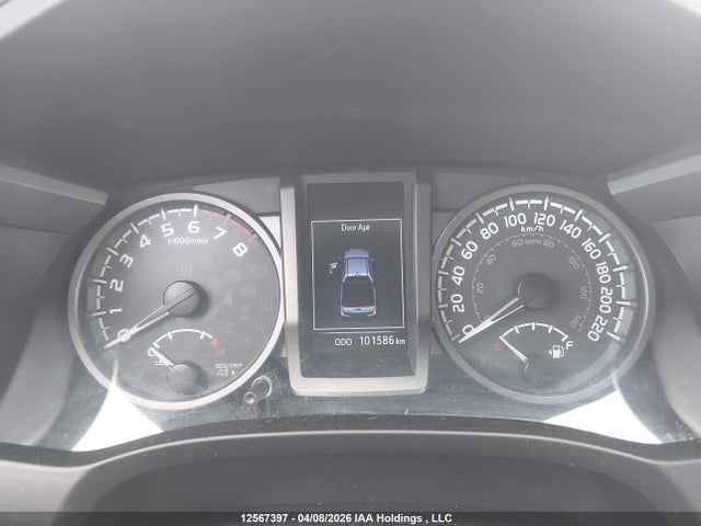 5TFDZ5BN0JX038429 Toyota Tacoma Dbl Cab/sr5/trd Sport/or