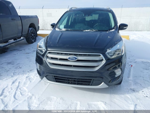 1FMCU9J9XHUD96912 Ford Escape Titanium