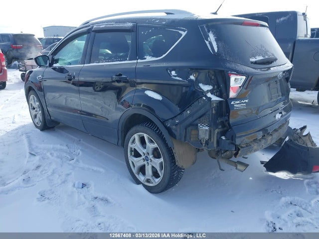 1FMCU9J9XHUD96912 Ford Escape Titanium