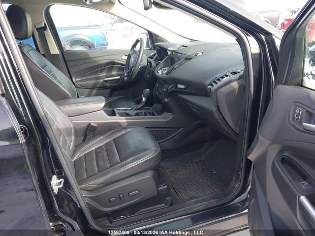 1FMCU9J9XHUD96912 Ford Escape Titanium