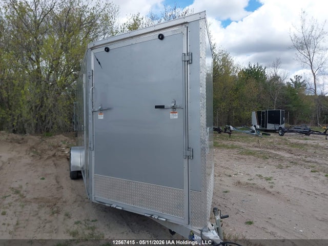 5NHULTX28SM139903 Lightning Enclosed Trailer