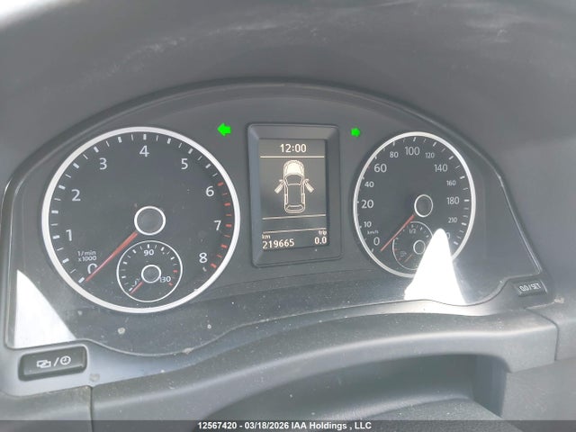 WVGMV7AX9HK034263 Volkswagen Tiguan Comfortline
