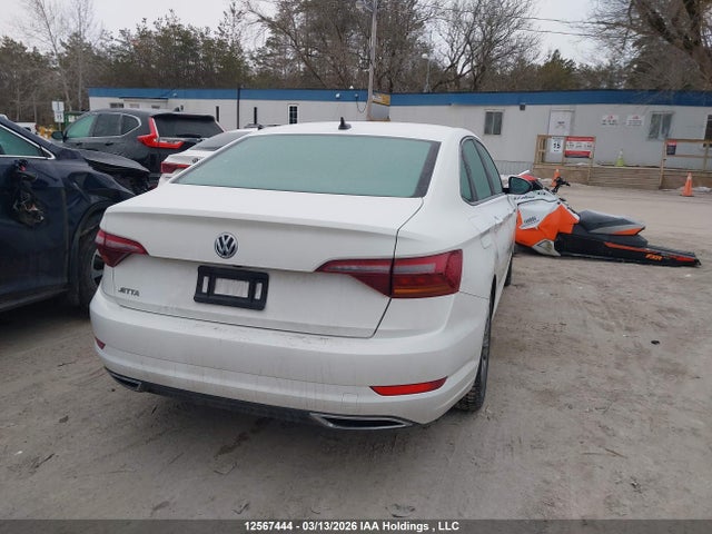 2019 Volkswagen Jetta 1.4 Tsi Highline მანქანა იყიდება აუქციონზე, vin: 3VWE57BU4KM182833, აუქციონის ნომერი: 12567444