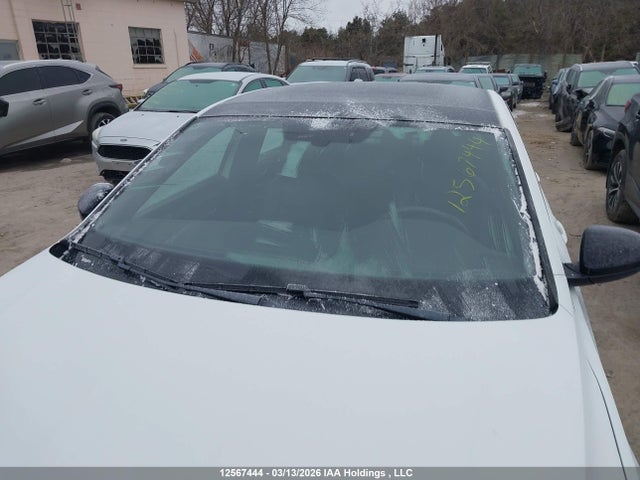 2019 Volkswagen Jetta 1.4 Tsi Highline მანქანა იყიდება აუქციონზე, vin: 3VWE57BU4KM182833, აუქციონის ნომერი: 12567444