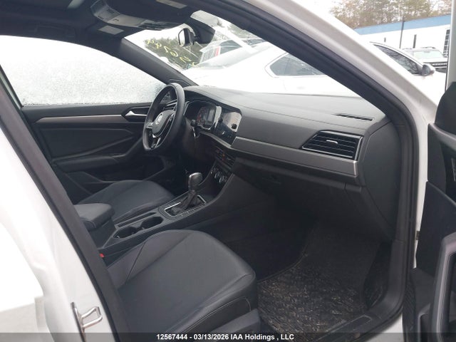 2019 Volkswagen Jetta 1.4 Tsi Highline მანქანა იყიდება აუქციონზე, vin: 3VWE57BU4KM182833, აუქციონის ნომერი: 12567444