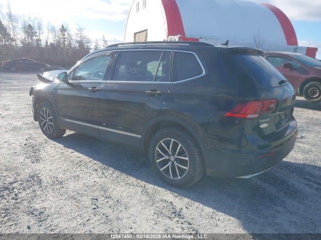 Продажа на аукционе авто 2018 Volkswagen Tiguan Comfortline, vin: 3VV2B7AX2JM197986, номер лота: 12567450