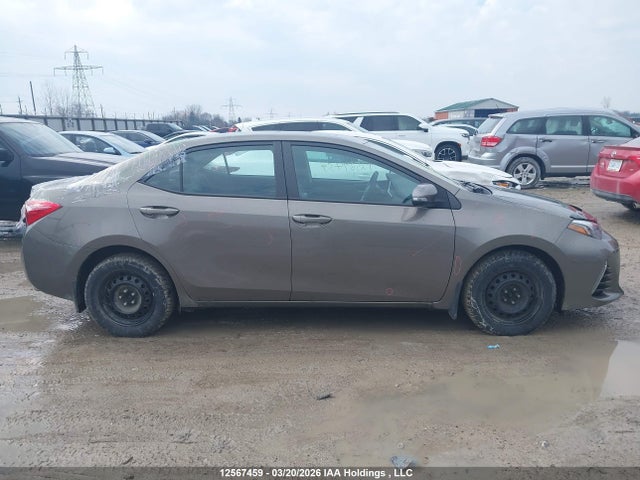 2T1BURHE6HC854137 Toyota COROLLA SE