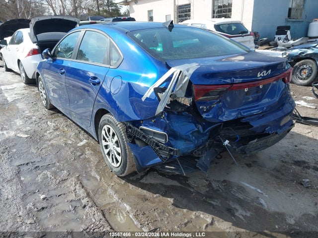 3KPF24AD8RE828556 KIA Forte