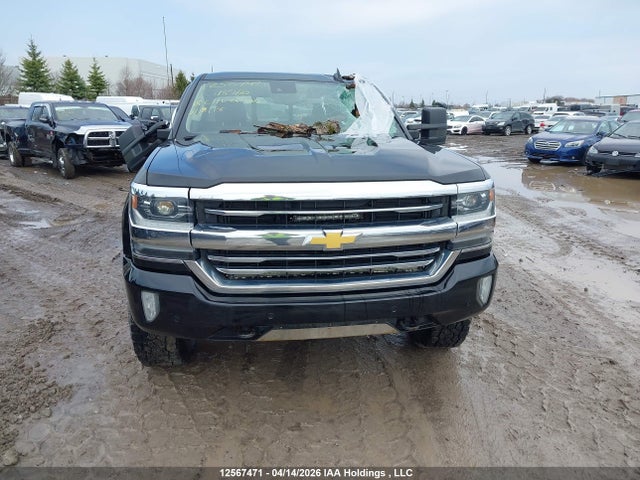 3GCUKTEC7JG115160 Chevrolet Silverado K1500 High Country