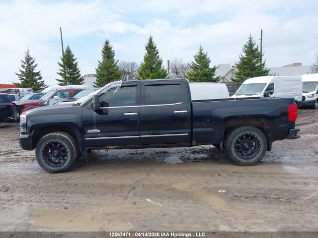 3GCUKTEC7JG115160 Chevrolet Silverado K1500 High Country