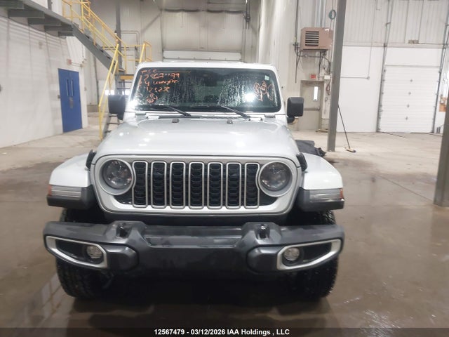 1C4PJXEN5RW125238 Jeep Wrangler 4-door Sahara