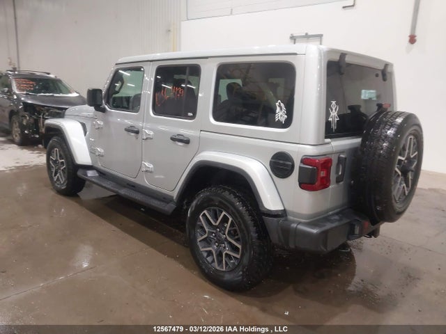 1C4PJXEN5RW125238 Jeep Wrangler 4-door Sahara