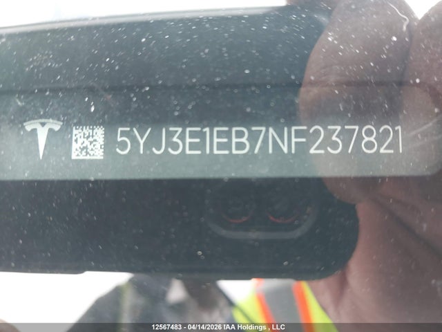 Продажа на аукционе авто 2022 Tesla Model 3, vin: 5YJ3E1EB7NF237821, номер лота: 12567483