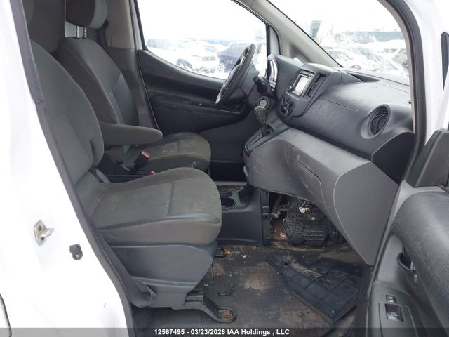 12567495 :رقم المزاد ، 3N6CM0KN3FK691596 vin ، 2015 Nissan Nv200 مزاد بيع