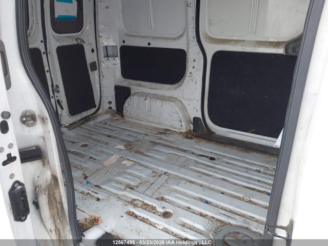 12567495 :رقم المزاد ، 3N6CM0KN3FK691596 vin ، 2015 Nissan Nv200 مزاد بيع