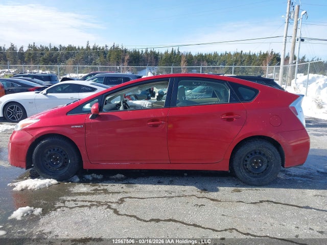 JTDKN3DU0F1939029 Toyota Prius