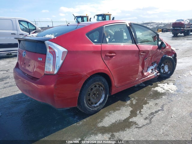 JTDKN3DU0F1939029 Toyota Prius