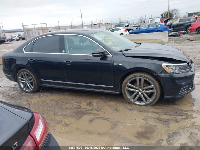 1VWKA7A3XKC006085 Volkswagen Passat Wolfsburg Edition