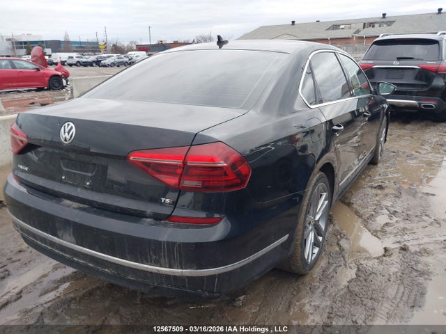 1VWKA7A3XKC006085 Volkswagen Passat Wolfsburg Edition