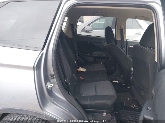 Продажа на аукционе авто 2017 Mitsubishi Outlander, vin: JA4AZ2A32HZ604259, номер лота: 12567511