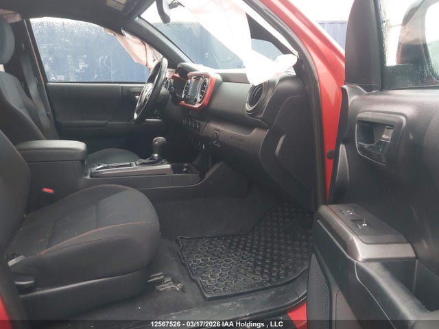 12567526 :رقم المزاد ، T99250 vin ، 2016 Toyota Tacoma مزاد بيع